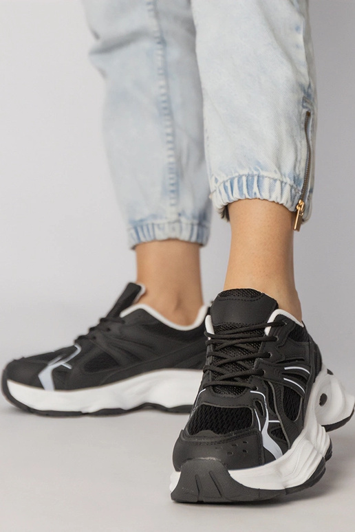 Zapatillas deportivas negras con...