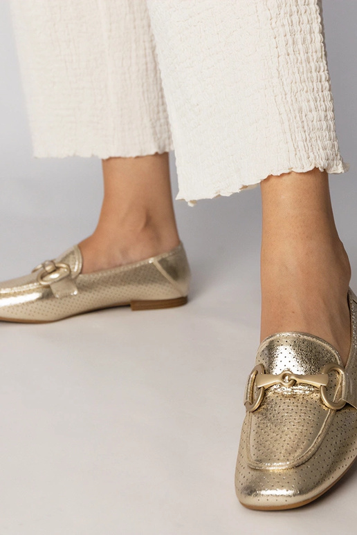 Bailarinas elegantes dorados con... Bailarinas elegantes dorados con...