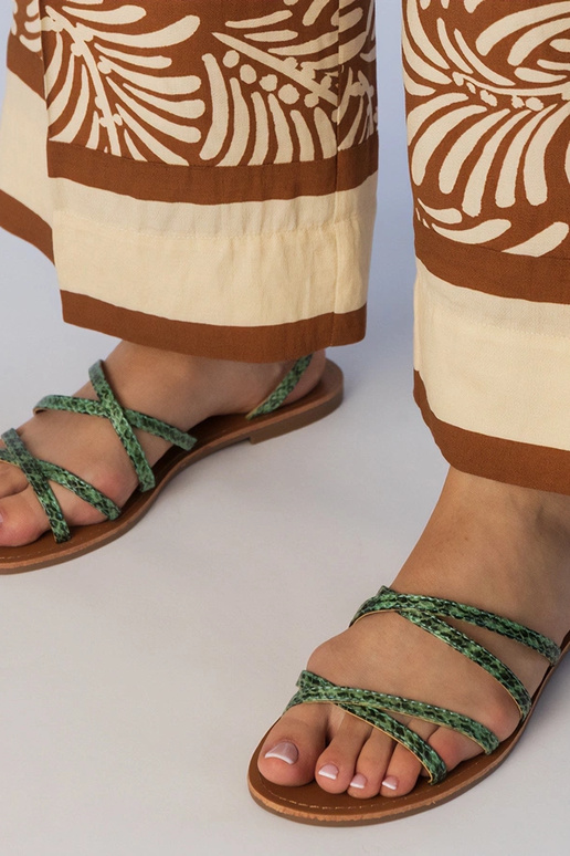 Sandalias verdes de suela plana, "Kates" Sandalias verdes de suela plana, "Kates"