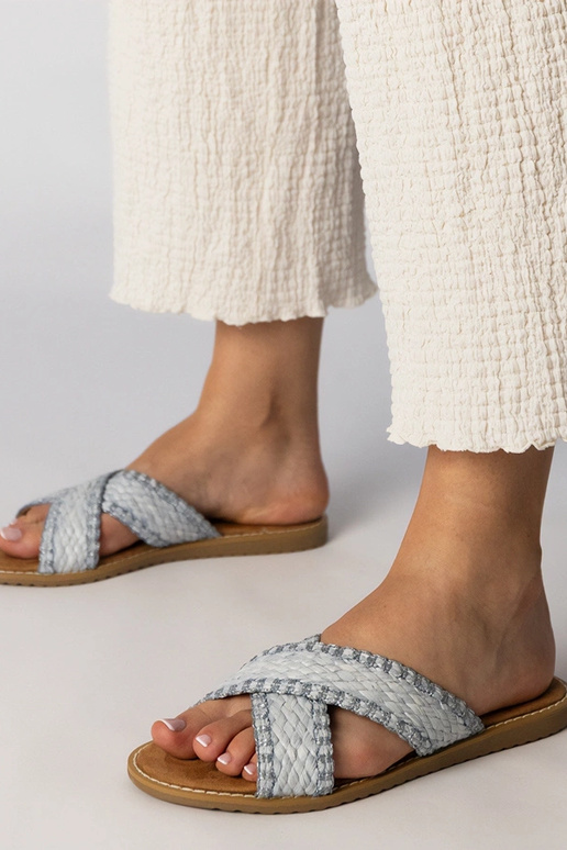 Zapatillas trenzadas azules para... Zapatillas trenzadas azules para...