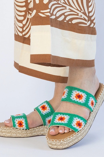 Zapatillas de esparto verdes con bordado, "Lelis"