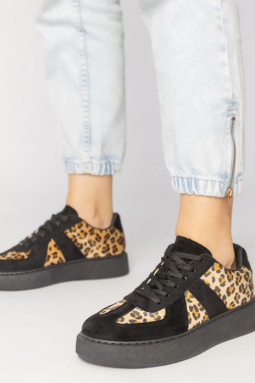 Zapatillas deportivas negras con...