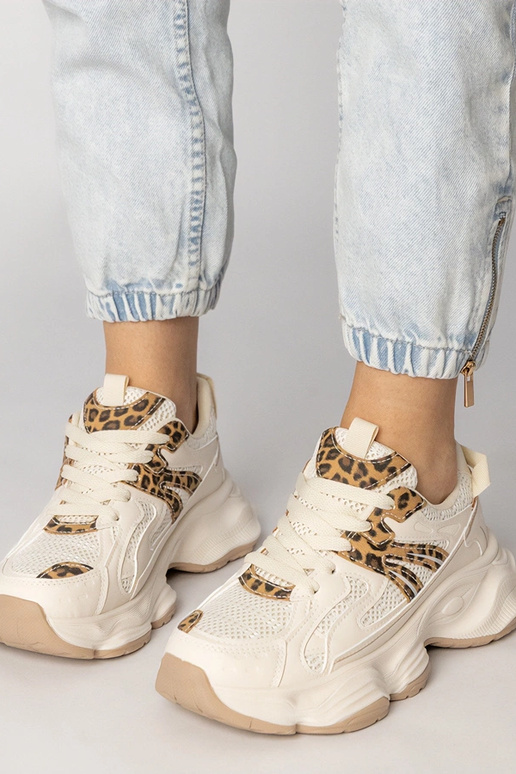 Zapatillas deportivas color arena con...