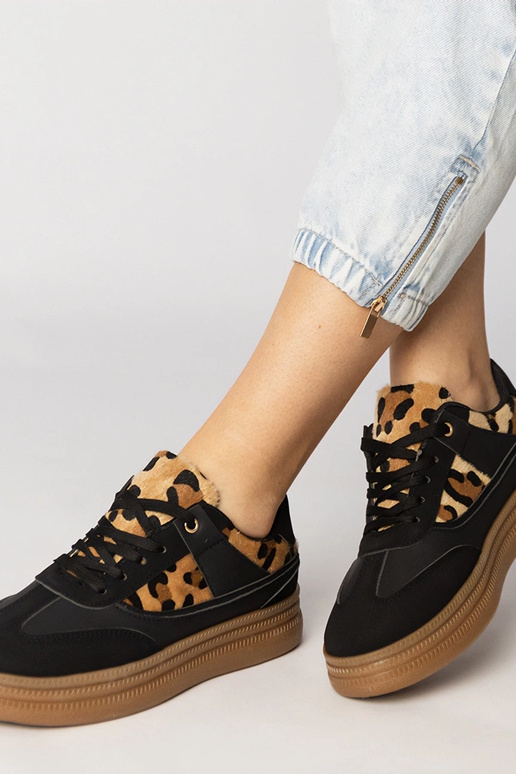 Zapatillas deportivas de mujer con... Zapatillas deportivas de mujer con...