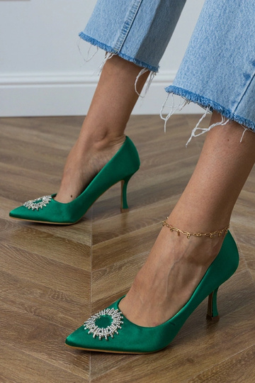 Sandalias de seda verdes con circonitas Bellira