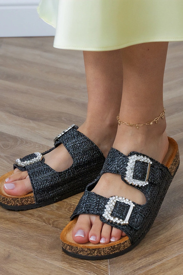Pantuflas negras con suela de corcho y circonitas en las hebillas Tea 2