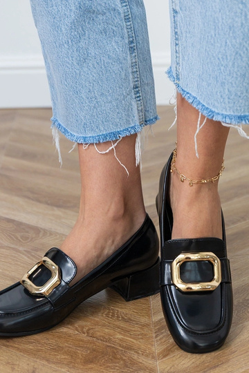 Botines negros para mujer de tacón bajo con decoración dorada Mareda