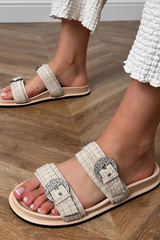 Chanclas color arena con tiras y...