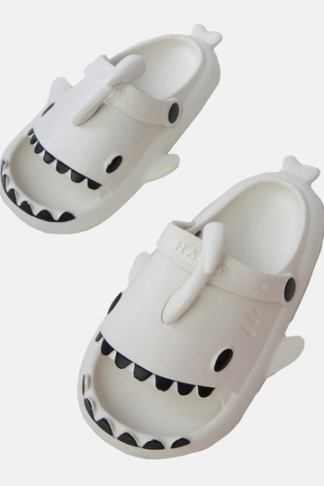 Zapatillas infantiles blancas con motivos de tiburones Tossi 2