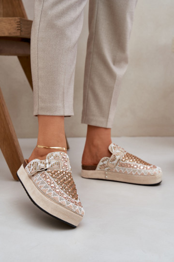 Decorado Zapatillas con una plataforma beige Terfitra 2