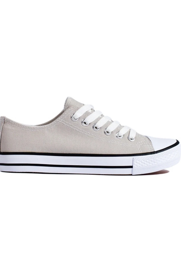 Zapatos de mujer en color...