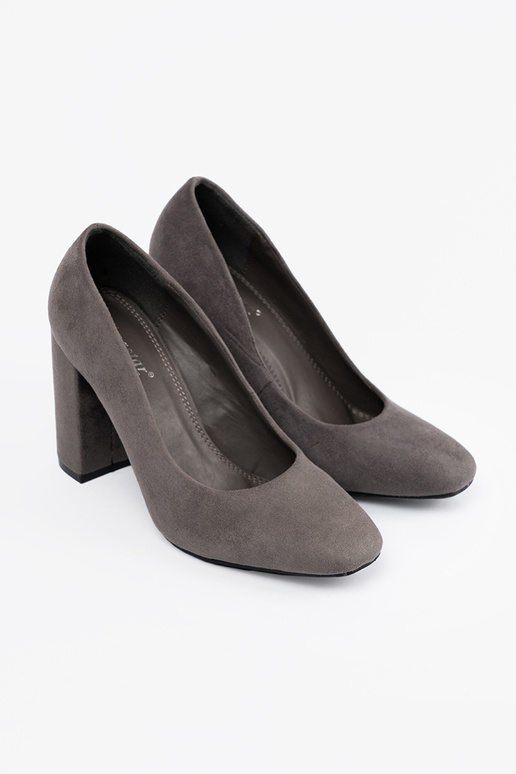 Tacones de ante gris