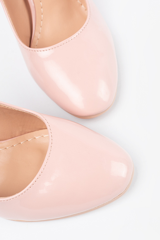 Zapatos de tacón liso de color rosa