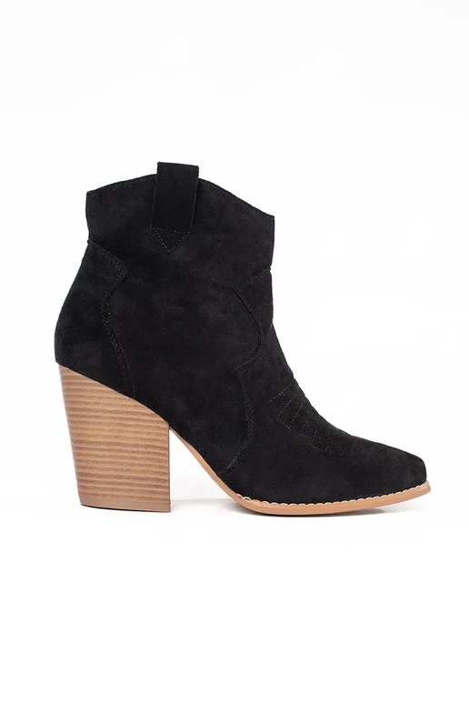 Botines de estilo vaquero con tacón