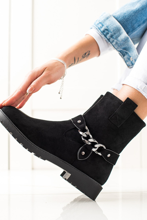 Botas de mujer modelo clásico...