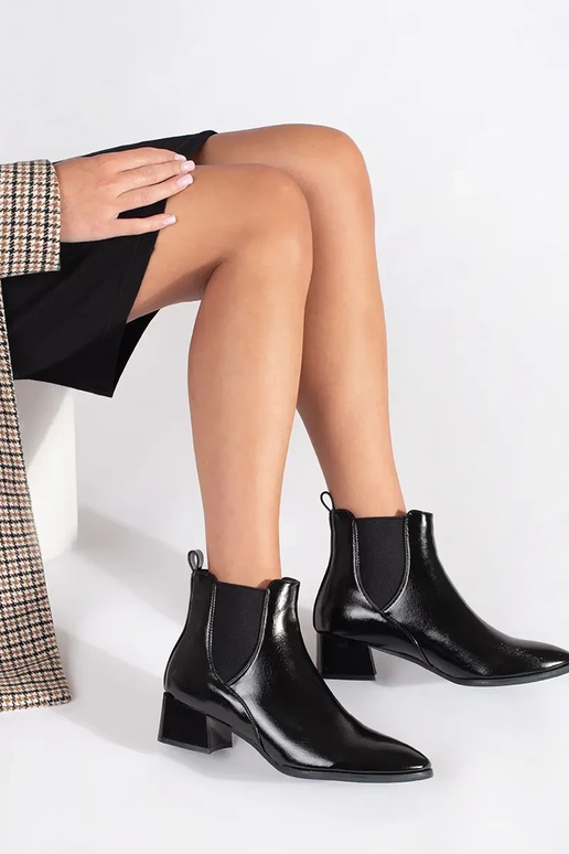 Zapatos elegantes negros Shelovet