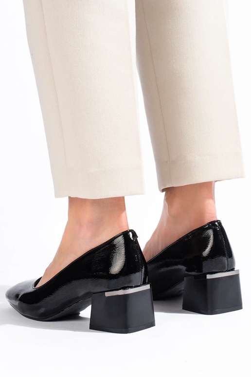 Zapatos tacón Shelovet color negro