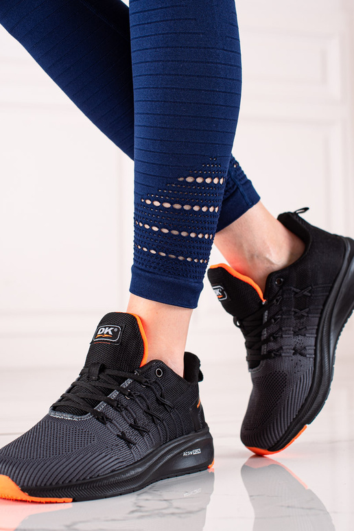 calzado deportivo DK color gris