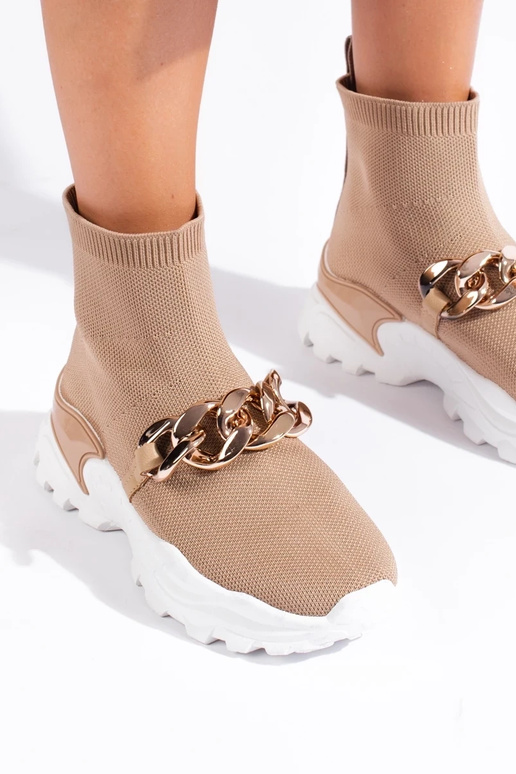 Zapatillas modelo zapatos con cadena... Zapatillas modelo zapatos con cadena...