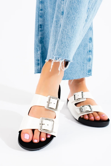 Zapatillas blancas 2