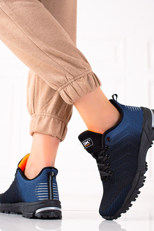 Zapatos estilo deportivo color negro Dk