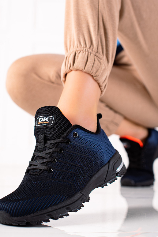 Zapatos estilo deportivo color negro Dk