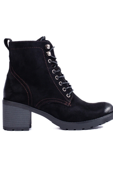 zapatos de tacón con...