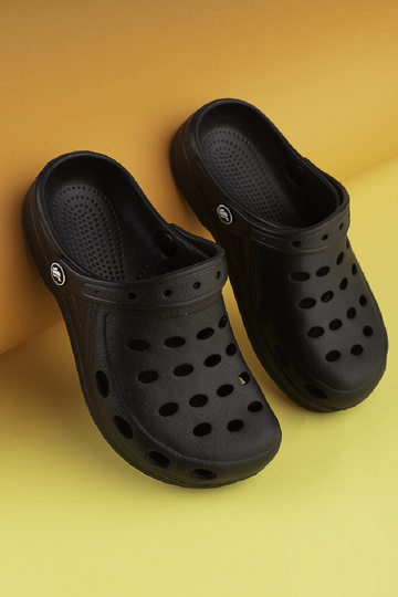 Pantuflas Shelovet color negro 2