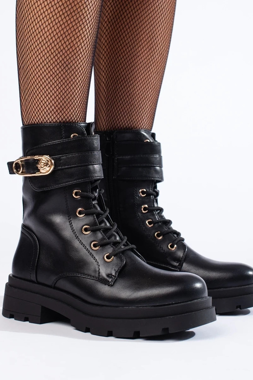 Botas negras femeninas de piel ecológica