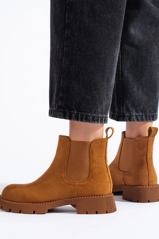 Zapatos planos de mujer en ante en... Zapatos planos de mujer en ante en...