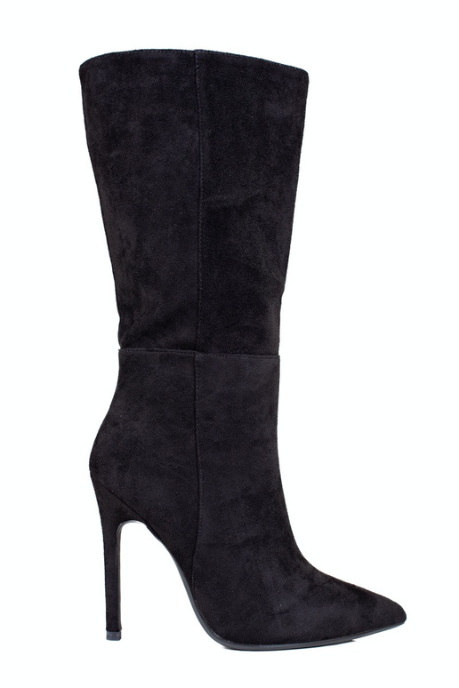 Botas negras de tacón