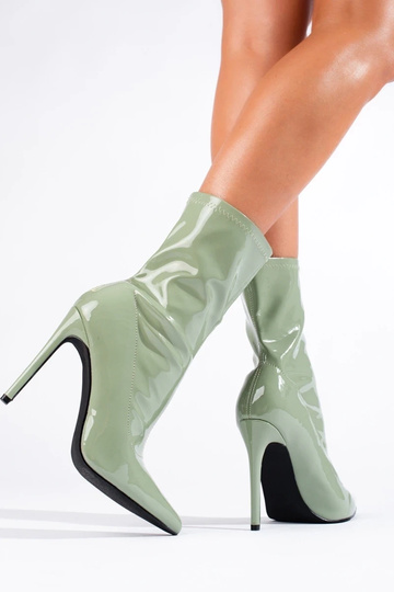 Botines de mujer con tacón... 2