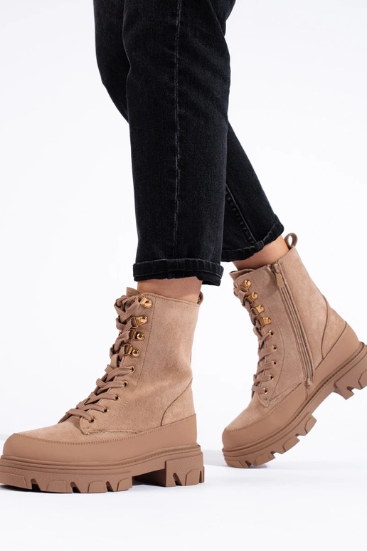 Botas de mujer con plataforma beige...
