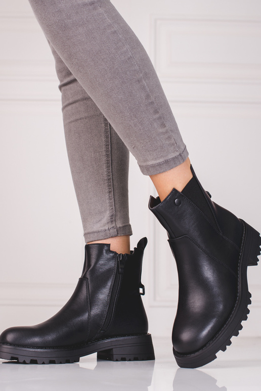 Zapatos de mujer negros fabricados en... Zapatos de mujer negros fabricados en...