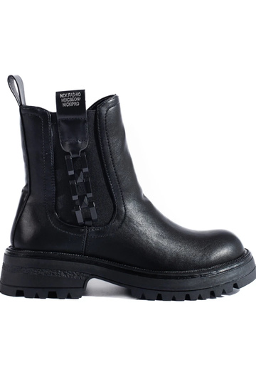 Zapatos negros de mujer con...