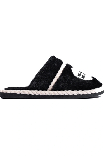 Pantuflas de mujer negras...