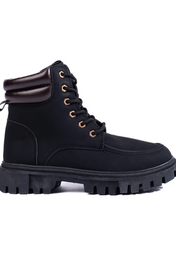 botas negras