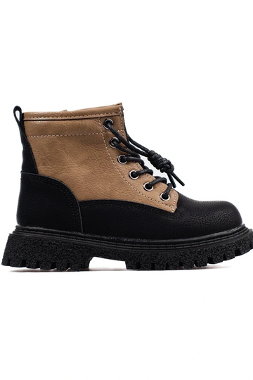 Zapatos bicolores para niña.