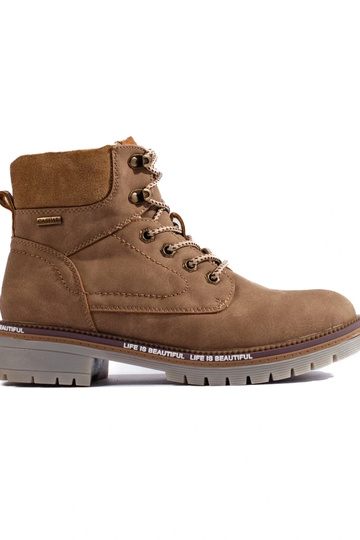 botas cafés