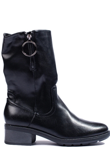 Zapatos altos de mujer en...