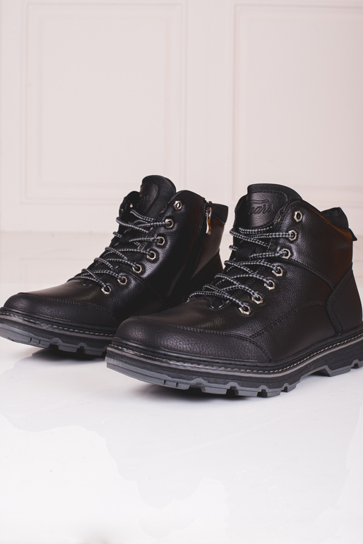 Botas color negro con cordones Shelovet
