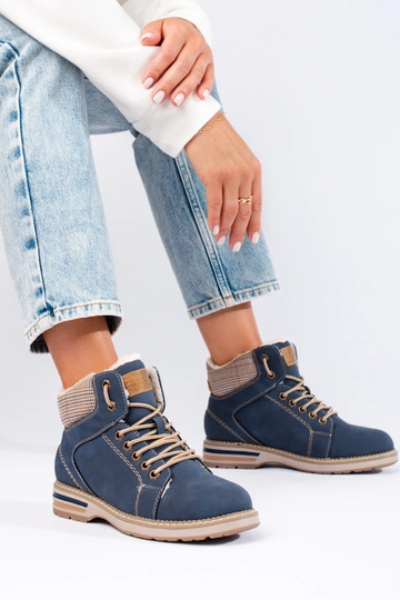 botas aislantes de mujer... 2