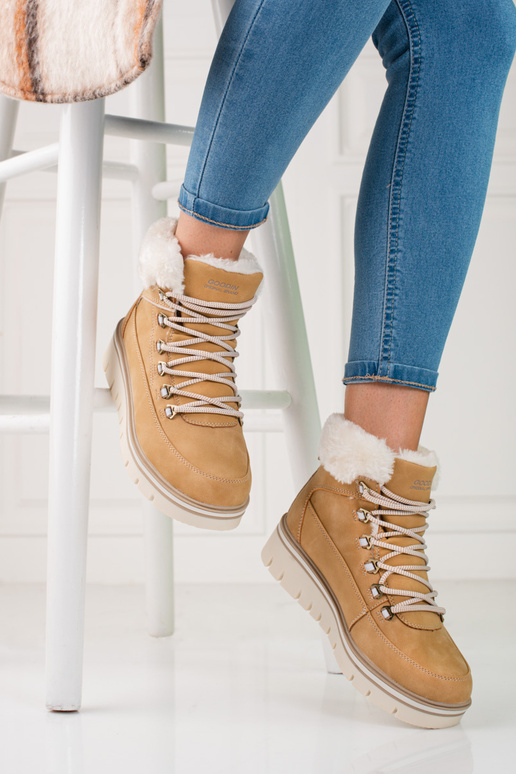 Botines con plataforma color marrón Botines con plataforma color marrón