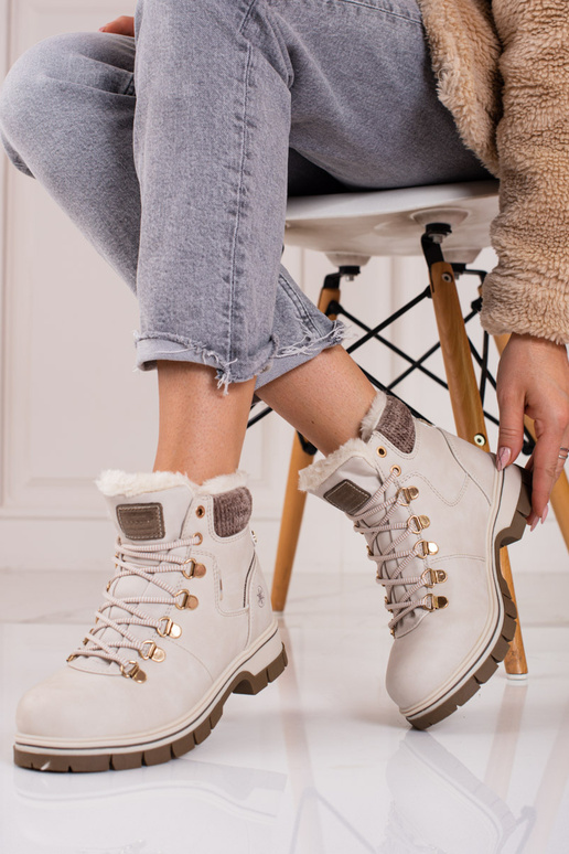 Botas de ante de color arena Botas de ante de color arena