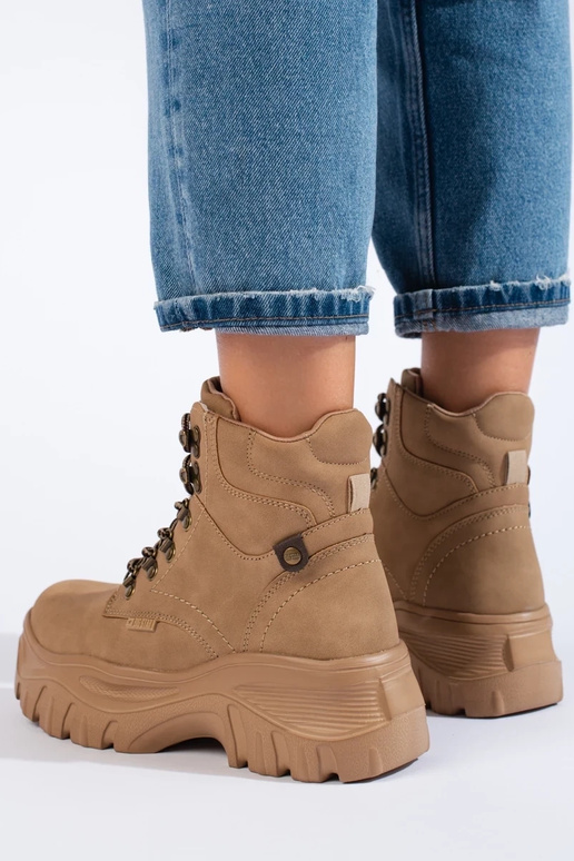 Botas de mujer con plataforma BIG... Botas de mujer con plataforma BIG...