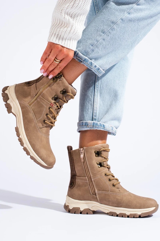 Botines con cordones y cremallera... Botines con cordones y cremallera...