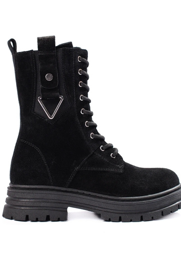 Zapatos altos de mujer...