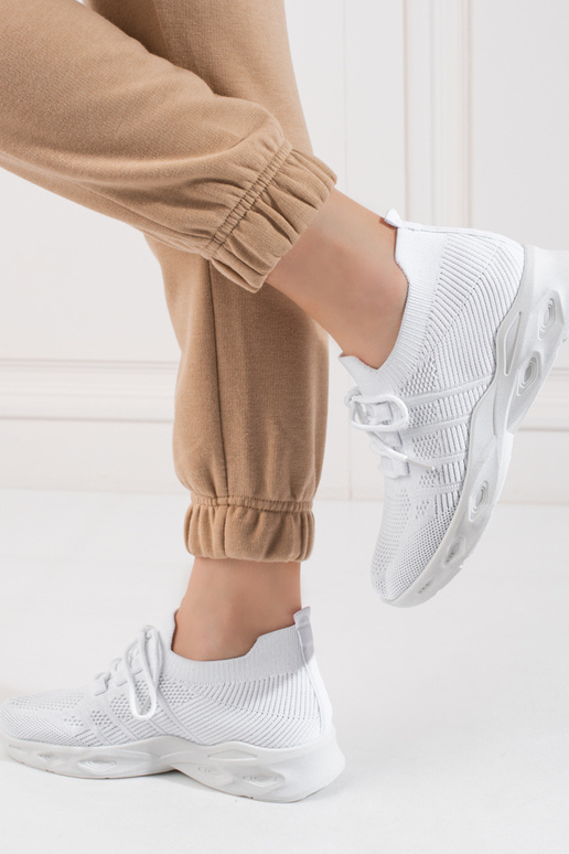 Sandalias de tela blancas de estilo...