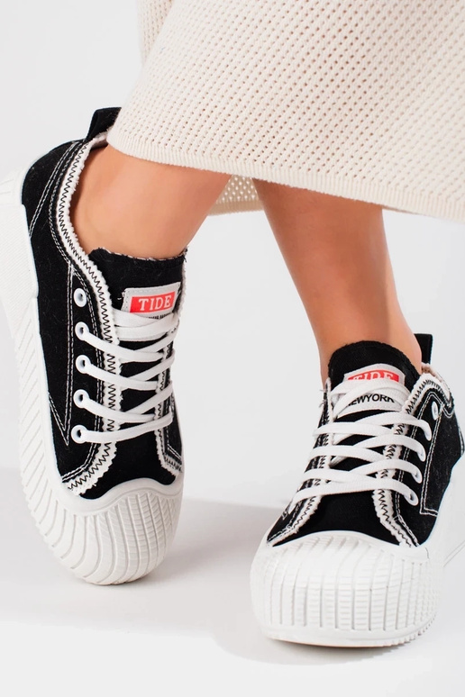 Zapatos de mujer Shelovet color negro.