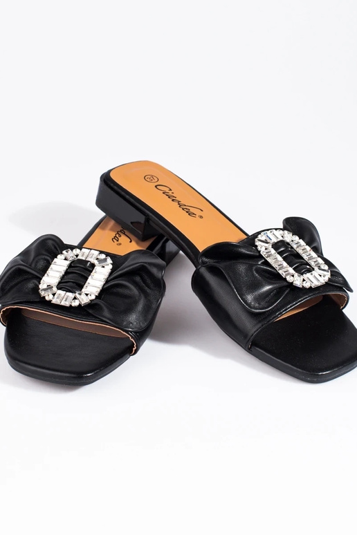 Pantuflas negras con cinta Shelovet